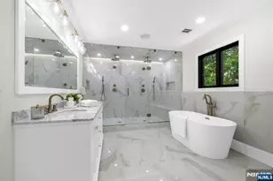 452 Oregon St, Paramus, NJ 07652 - Photo 31