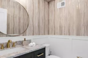 452 Oregon St, Paramus, NJ 07652 - Photo 23