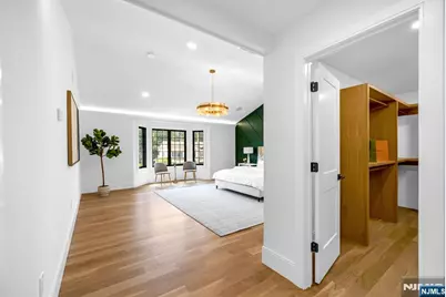 452 Oregon Street, Paramus, NJ 07652 - Photo 25