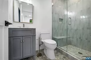 452 Oregon St, Paramus, NJ 07652 - Photo 9