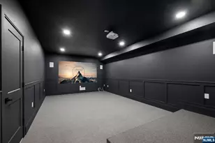 452 Oregon St, Paramus, NJ 07652 - Photo 43