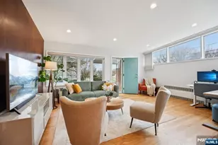 208 Prospect Ave, Oradell, NJ 07649 - Photo 9