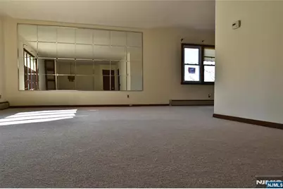 297 Fencsak Avenue, Elmwood Park, NJ 07407 - Photo 5