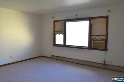 297 Fencsak Avenue, Elmwood Park, NJ 07407 - Photo 13