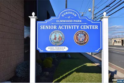 297 Fencsak Avenue, Elmwood Park, NJ 07407 - Photo 29