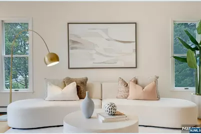 435 Morningside Road, Ridgewood, NJ 07450 - Photo 5