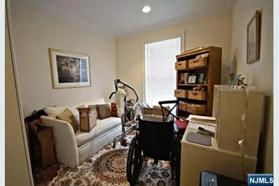 5 Tenakill Park E 106 #106, Cresskill, NJ 07626 - Photo 9