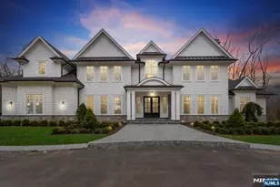 104 Chestnut Ridge, Saddle River, NJ 07458 - Photo 3