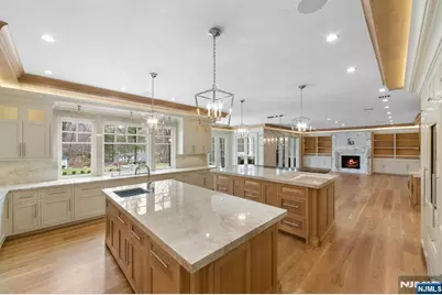 104 Chestnut Ridge, Saddle River, NJ 07458 - Photo 11