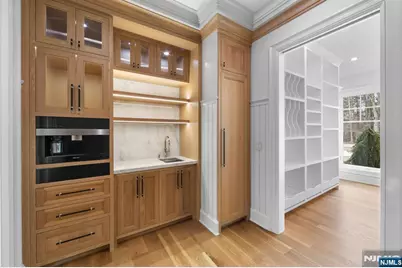 104 Chestnut Ridge, Saddle River, NJ 07458 - Photo 17