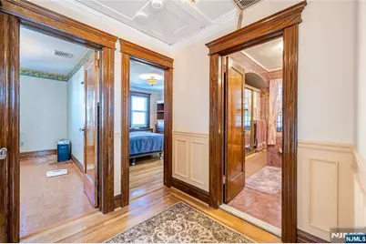 429 Oakdene Avenue, Cliffside Park, NJ 07010 - Photo 17