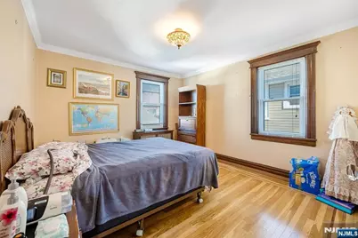 429 Oakdene Avenue, Cliffside Park, NJ 07010 - Photo 19