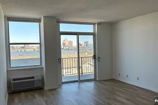 200 Grand Cove Way 5M, Edgewater, NJ 07020 - Photo 7