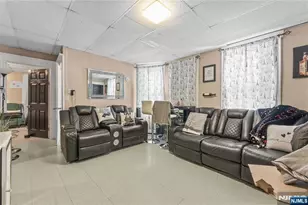 160 Burgess Pl, Passaic, NJ 07055 - Photo 13