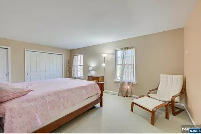 1704 Deerfield Drive 1704 #1704, Edison, NJ 08820 - Photo 23