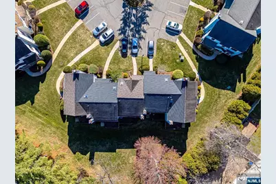 1704 Deerfield Drive 1704 #1704, Edison, NJ 08820 - Photo 37