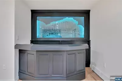 468 Morse Avenue, Ridgefield, NJ 07657 - Photo 17