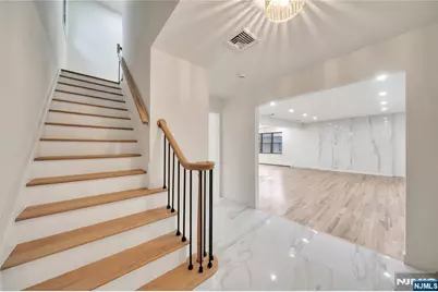 468 Morse Avenue, Ridgefield, NJ 07657 - Photo 21