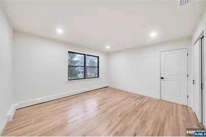 468 Morse Avenue, Ridgefield, NJ 07657 - Photo 37