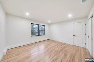 468 Morse Ave, Ridgefield, NJ 07657 - Photo 37