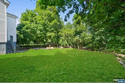 20 Ella Street, Bloomingdale, NJ 07403 - Photo 17