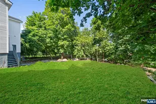 20 Ella St, Bloomingdale, NJ 07403 - Photo 17