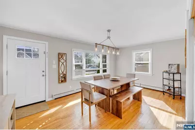 8-27 Oak Street, Fair Lawn, NJ 07410 - Photo 3