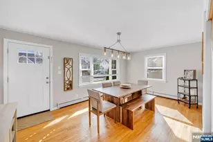 8-27 Oak St, Fair Lawn, NJ 07410 - Photo 3