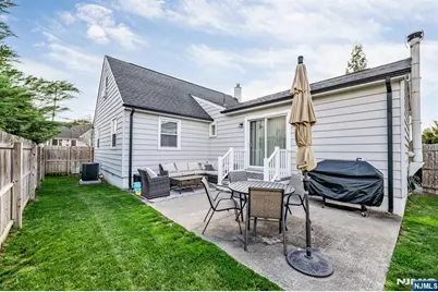 8-27 Oak Street, Fair Lawn, NJ 07410 - Photo 27