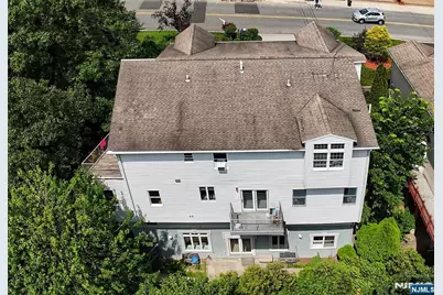 2186 Jones Road, Fort Lee, NJ 07024 - Photo 5