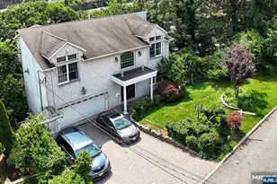 2186 Jones Rd, Fort Lee, NJ 07024 - Photo 3