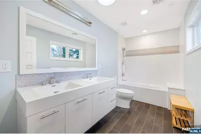 87 Monroe Avenue, Cresskill, NJ 07626 - Photo 29