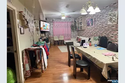 39.5 Sunset Avenue, Newark, NJ 07106 - Photo 1