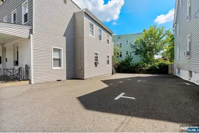 143 Valley Road 2L #2L, Montclair, NJ 07042 - Photo 19