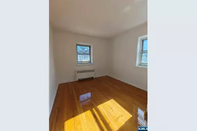 2430 8th Street 6D #6D, Fort Lee, NJ 07024 - Photo 7