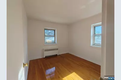 2430 8th Street 6D #6D, Fort Lee, NJ 07024 - Photo 5