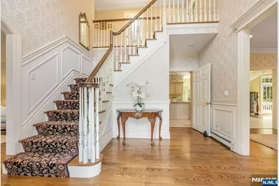 193 Pulis Avenue, Franklin Lakes, NJ 07417 - Photo 3