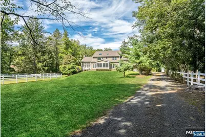 193 Pulis Avenue, Franklin Lakes, NJ 07417 - Photo 29