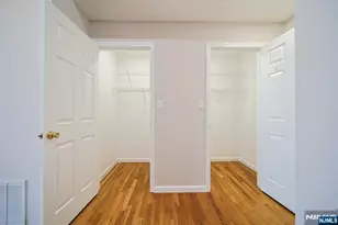 2432 3rd Street B, Fort Lee, NJ 07024 - Photo 27