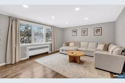 322 Broughton Avenue, Bloomfield, NJ 07003 - Photo 25