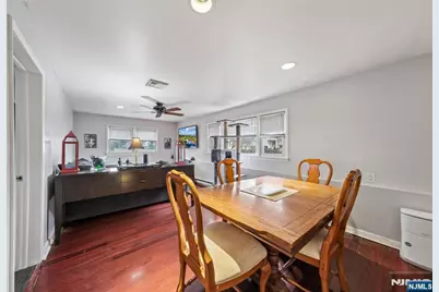 2 Caryn Place, Fairfield, NJ 07004 - Photo 19