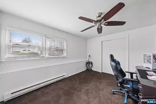 2 Caryn Pl, Fairfield, NJ 07004 - Photo 29
