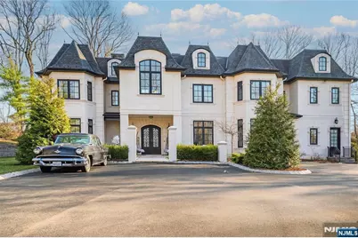 6 Deertrail Road, Saddle River, NJ 07458 - Photo 1