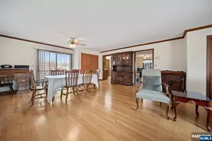 125 Merritt Ave, Bergenfield, NJ 07621 - Photo 7