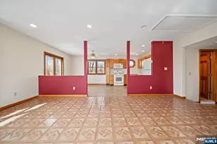 125 Merritt Ave, Bergenfield, NJ 07621 - Photo 23