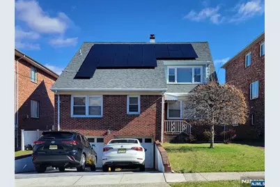 35 E Edsall Avenue, Palisades Park, NJ 07650 - Photo 1