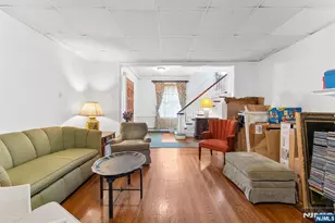 78-80 Girard Pl, Newark, NJ 07108 - Photo 7