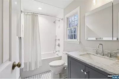 189 Glen Avenue, Glen Rock, NJ 07452 - Photo 15