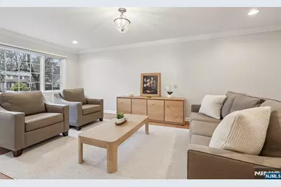 189 Glen Avenue, Glen Rock, NJ 07452 - Photo 3