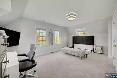 170 Hillside Avenue, Englewood, NJ 07631 - Photo 31